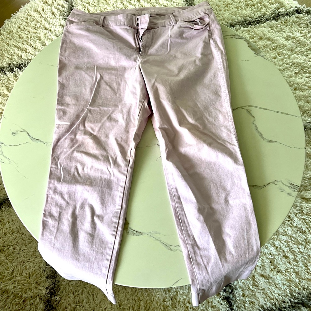 Old Navy Pixie khaki pants